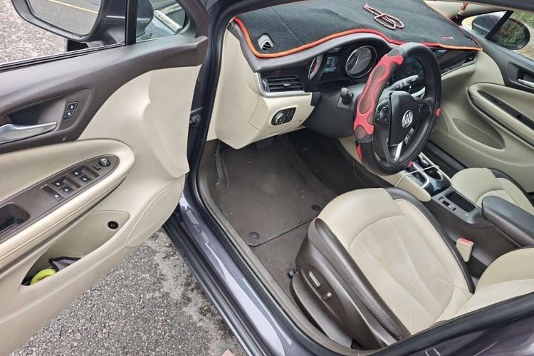 Used Buick Verano 2015 Sedan 15S Automatic Leading Model Driver Seat