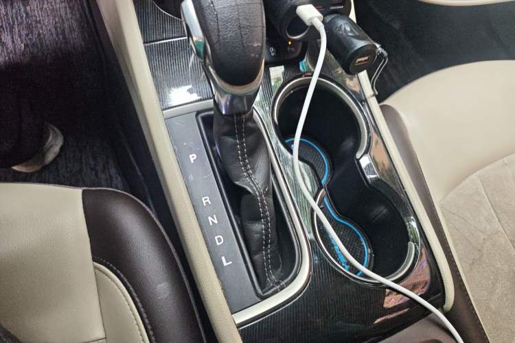 Used Buick Verano 2015 Sedan 15S Automatic Leading Model Gear Lever