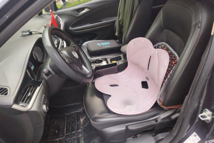 Used Buick Verano 2015 Sedan 20T Dual-Clutch Leading Model Left Front Seat