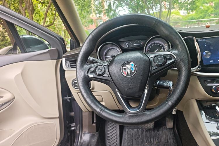 Used Buick Verano 2015 Sedan 15S Automatic Leading Model Steering Wheel