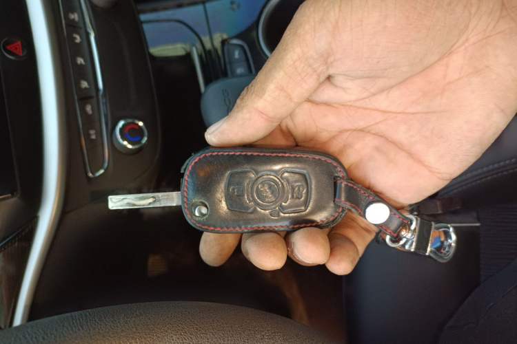 Used Buick Verano 2015 Sedan 20T Dual-Clutch Leading Model Vehicle Key