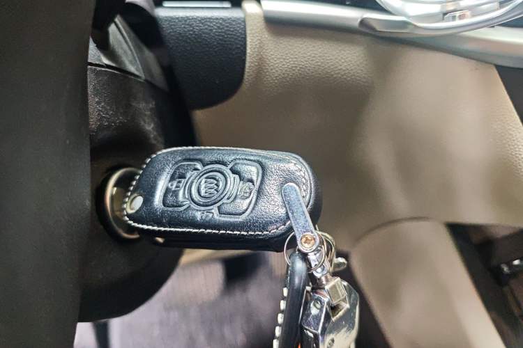 Used Buick Verano 2015 Sedan 15S Automatic Leading Model Vehicle Key