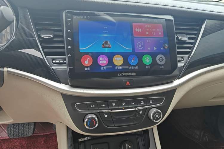 Used Buick Verano 2015 Sedan 15S Automatic Leading Model Audio And AC Panel