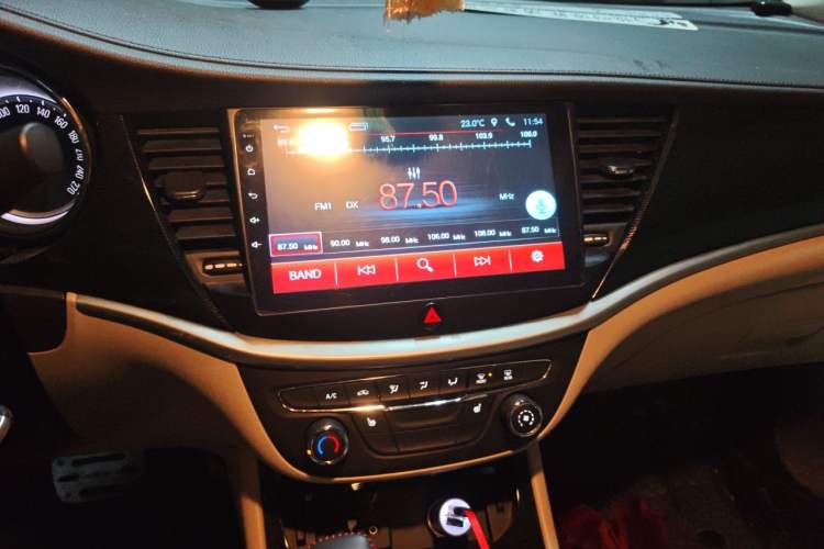 Used Buick Verano 2015 Sedan 15S Automatic Leading Model Audio And AC Panel