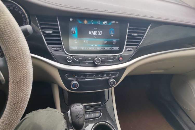 Used Buick Verano 2015 Sedan 15S Automatic Leading Model Audio And AC Panel
