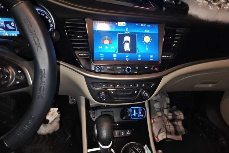 Used Buick Verano 2015 Sedan 15S Automatic Leading Model Audio And AC Panel