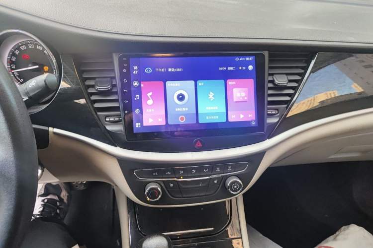 Used Buick Verano 2015 Sedan 15S Automatic Leading Model Audio And AC Panel