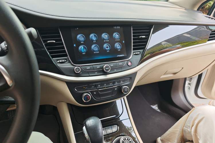 Used Buick Verano 2015 Sedan 15S Automatic Leading Model Audio And AC Panel