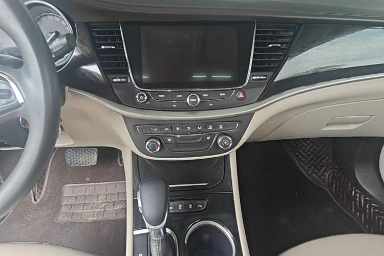 Used Buick Verano 2015 Sedan 15S Automatic Leading Model Audio And AC Panel