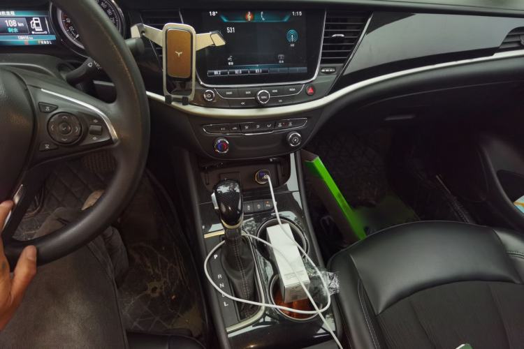 Used Buick Verano 2015 Sedan 20T Dual-Clutch Leading Model Audio And AC Panel