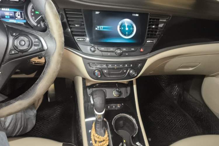 Used Buick Verano 2015 Sedan 15S Automatic Leading Model Audio And AC Panel