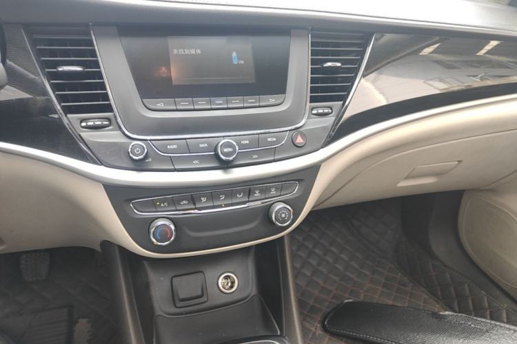 Used Buick Verano 2015 Sedan 15S Manual Entry-Level Model Audio And AC Panel