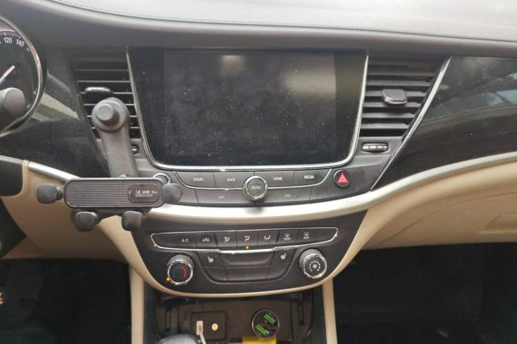 Used Buick Verano 2015 Sedan 15S Automatic Leading Model Audio And AC Panel