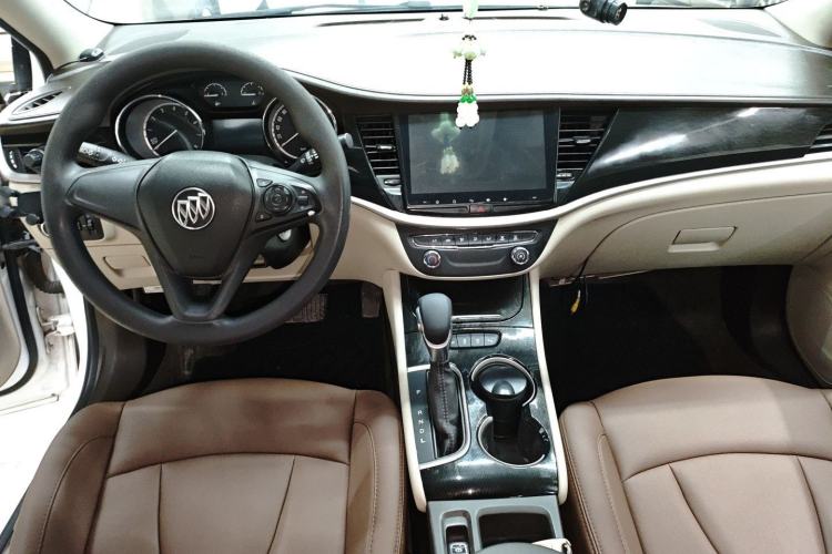 Used Buick Verano 2015 Sedan 15S Automatic Ambition Model Center Console