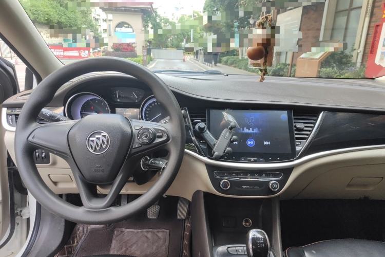 Used Buick Verano 2015 Sedan 15S Manual Entry-Level Model Center Console