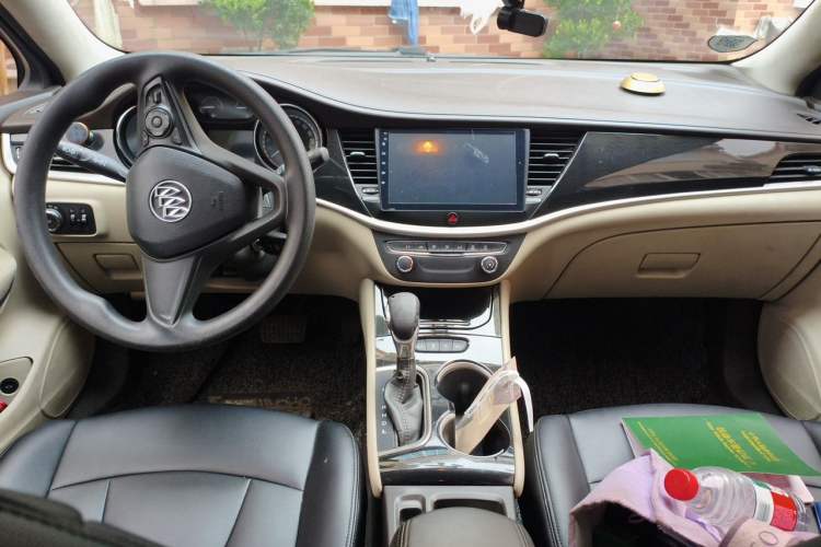 Used Buick Verano 2015 Sedan 15S Automatic Ambition Model Center Console