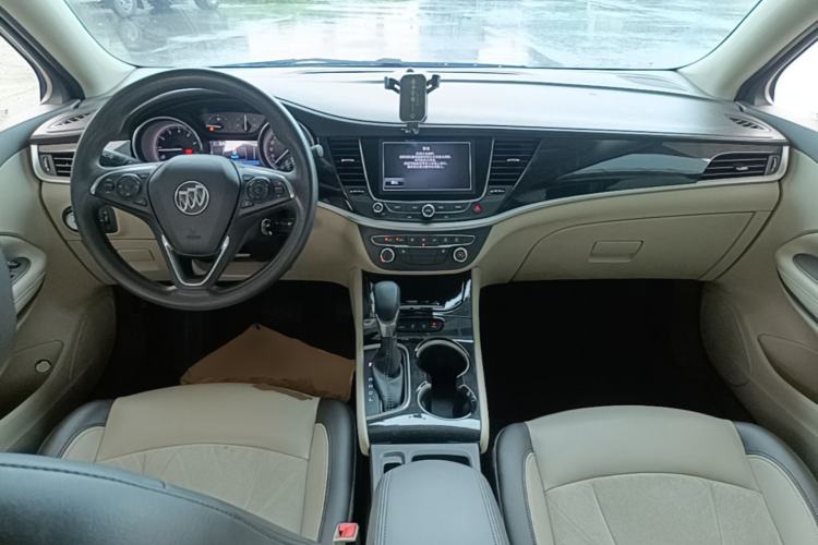 Used Buick Verano 2015 Sedan 15S Automatic Leading Model Center Console