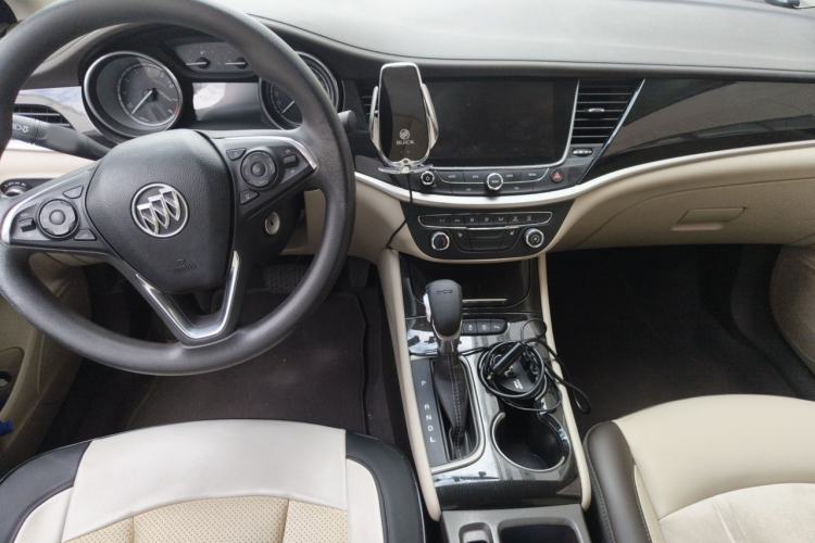 Used Buick Verano 2015 Sedan 15S Automatic Leading Model Center Console