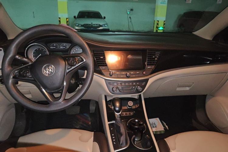 Used Buick Verano 2015 Sedan 15S Automatic Leading Model Center Console