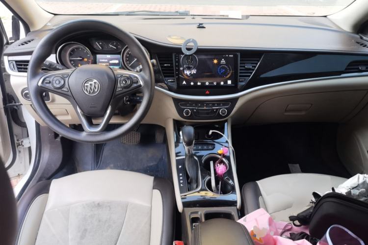 Used Buick Verano 2015 Sedan 15S Automatic Leading Model Center Console