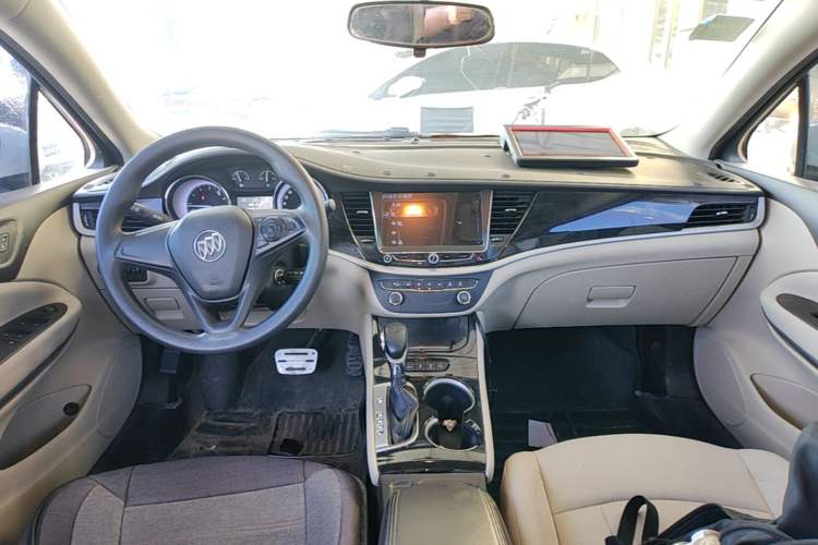 Used Buick Verano 2015 Sedan 15S Automatic Ambition Model Center Console