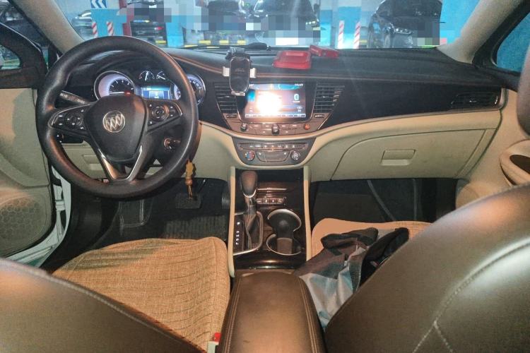 Used Buick Verano 2015 Sedan 15S Automatic Leading Model Center Console