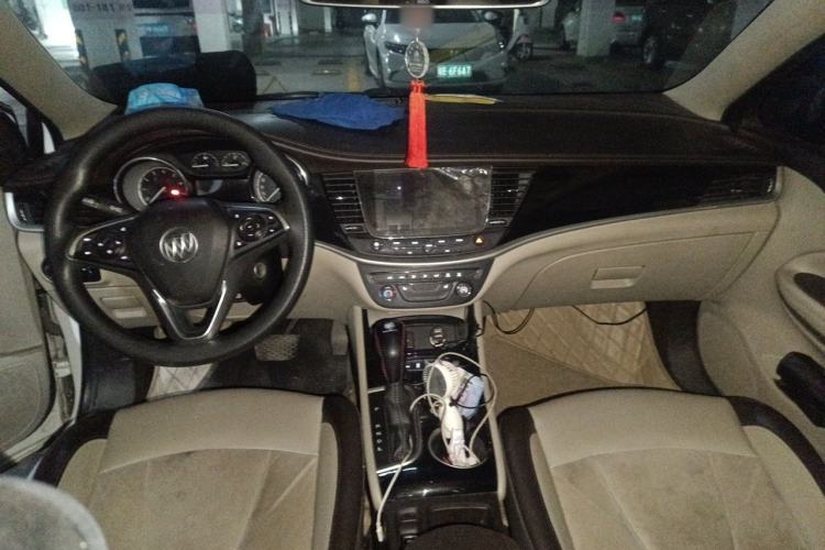 Used Buick Verano 2015 Sedan 15S Automatic Leading Model Center Console
