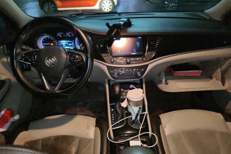 Used Buick Verano 2015 Sedan 15S Automatic Leading Model Center Console