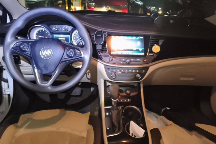 Used Buick Verano 2015 Sedan 15S Automatic Leading Model Center Console