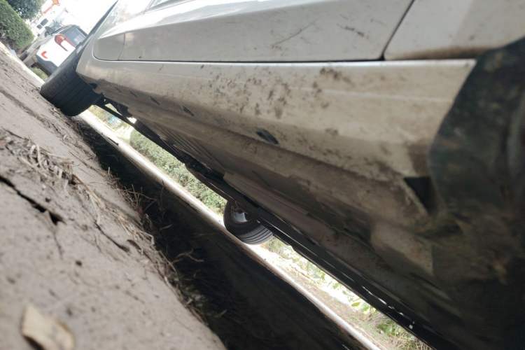Used Buick Verano 2015 Sedan 15S Manual Entry-Level Model Chassis Front Right