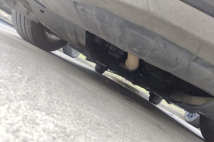 Used Buick Verano 2015 Sedan 20T Dual-Clutch Leading Model Chassis Front