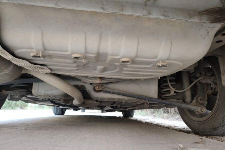 Used Buick Verano 2015 Sedan 15S Manual Entry-Level Model Chassis Rear