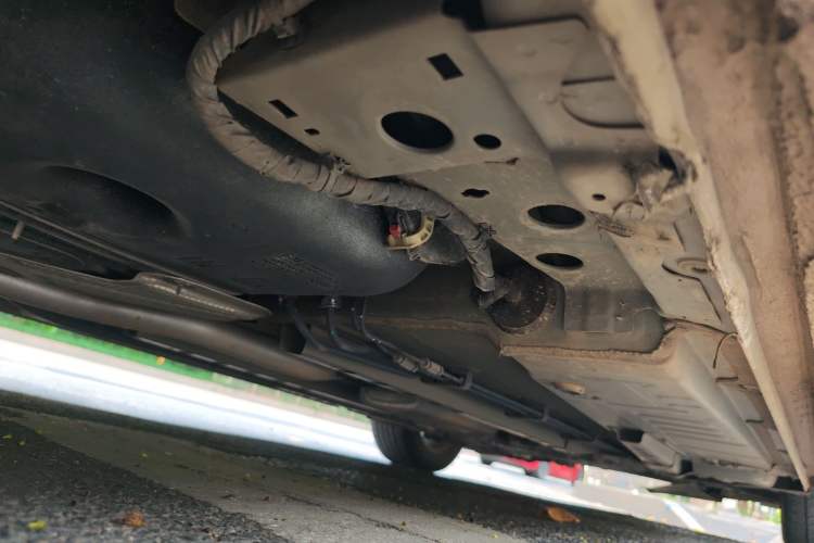Used Buick Verano 2015 Sedan 15S Automatic Leading Model Chassis Rear Right