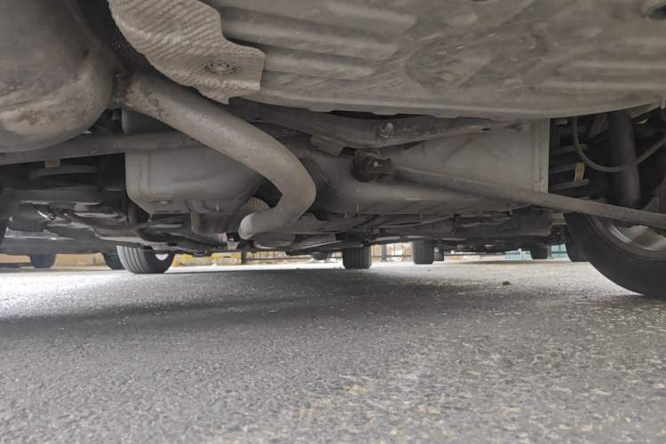 Used Buick Verano 2015 Sedan 15S Manual Entry-Level Model Chassis Rear