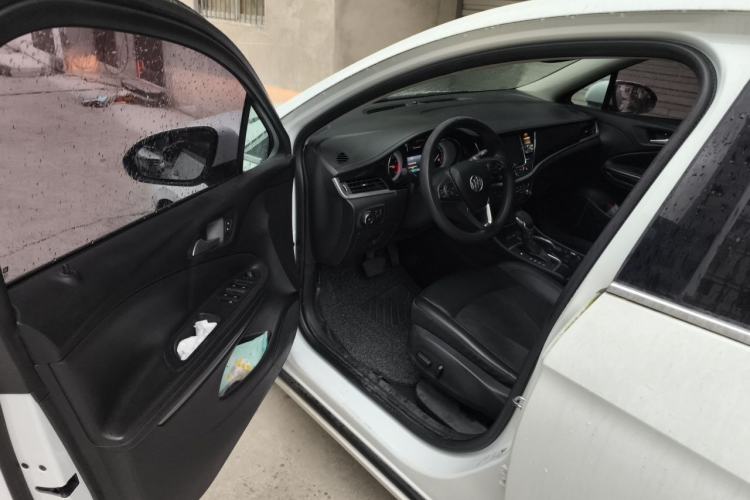Used Buick Verano 2015 Sedan 20T Dual-Clutch Elite Model Driver Seat