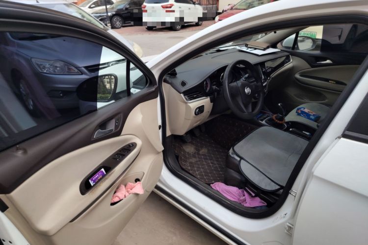 Used Buick Verano 2015 Sedan 15S Manual Entry-Level Model Driver Seat
