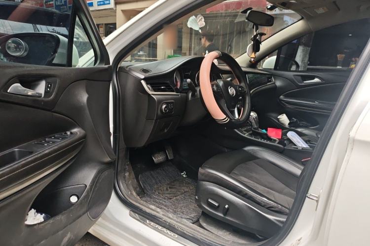 Used Buick Verano 2015 Sedan 20T Dual-Clutch Elite Model Driver Seat