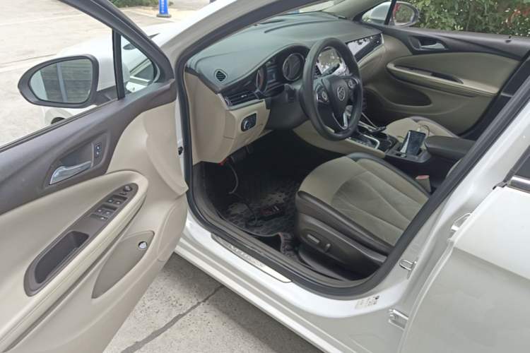 Used Buick Verano 2015 Sedan 15S Automatic Leading Model Driver Seat
