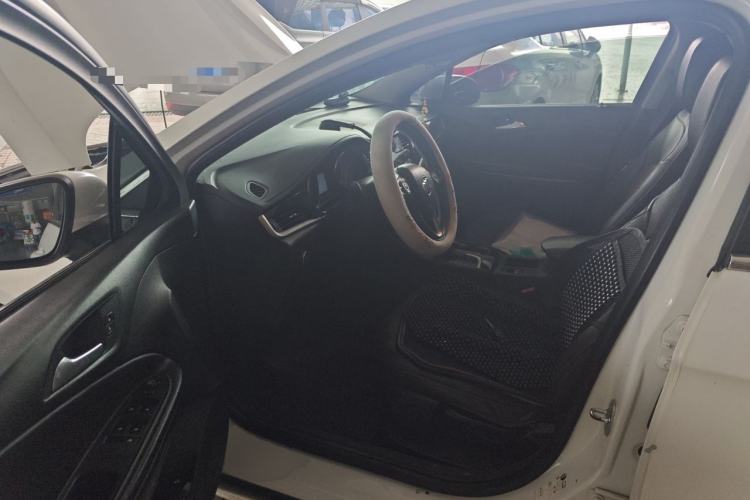 Used Buick Verano 2015 Sedan 20T Dual-Clutch Leading Model Driver Seat