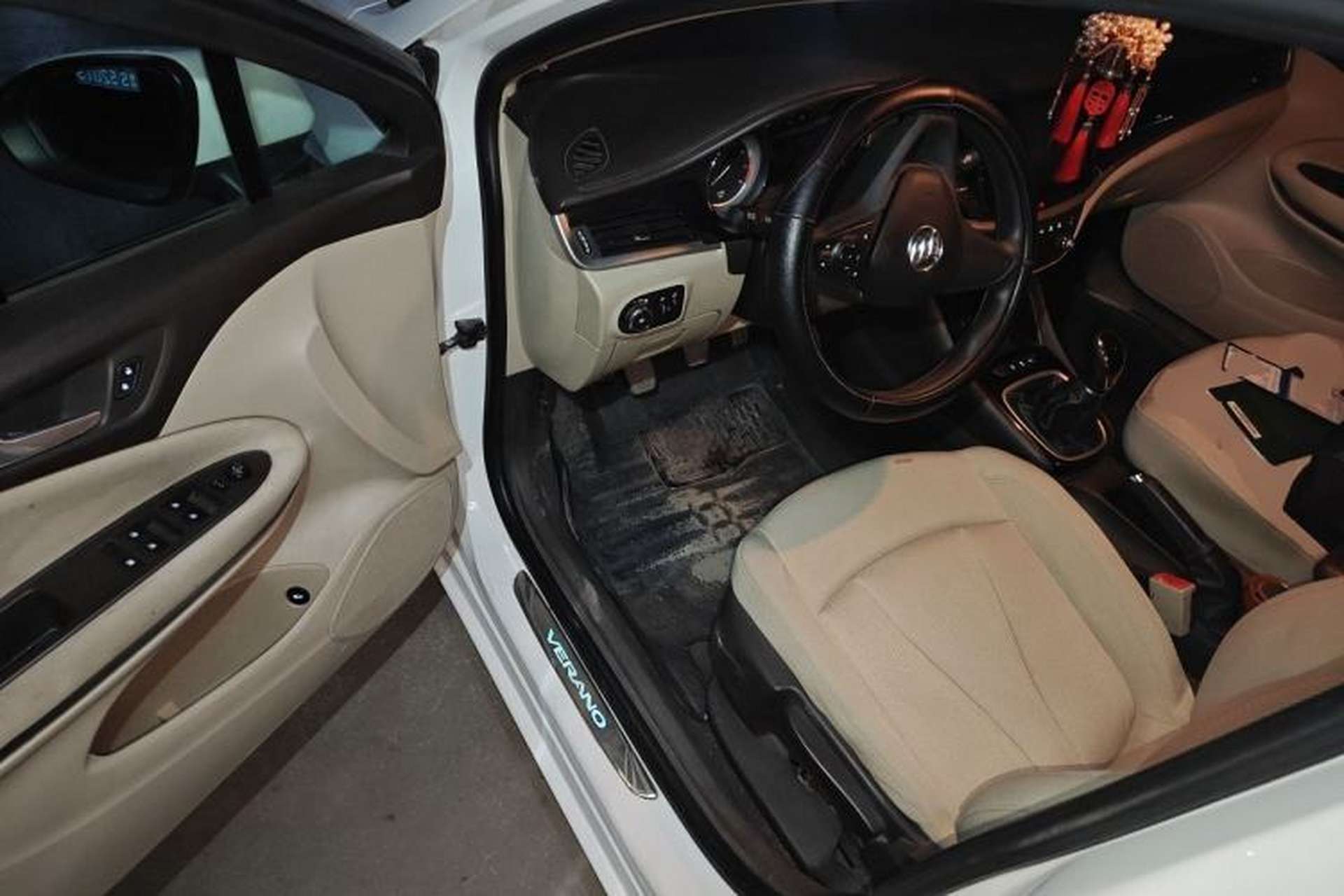 Used Buick Verano 2015 Sedan 15S Manual Entry-Level Model Driver Seat