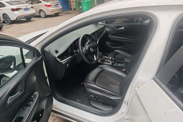 Used Buick Verano 2015 Sedan 20T Dual-Clutch Elite Model Driver Seat