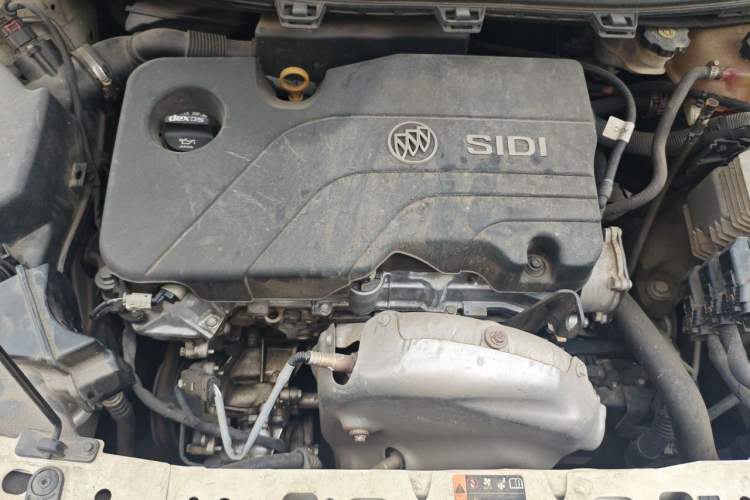 Used Buick Verano 2015 Sedan 15S Automatic Leading Model Engine Bay