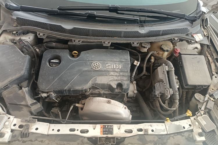 Used Buick Verano 2015 Sedan 15S Automatic Leading Model Engine Bay