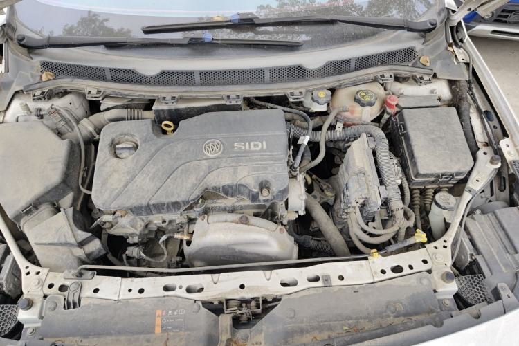Used Buick Verano 2015 Sedan 15S Manual Entry-Level Model Engine Bay