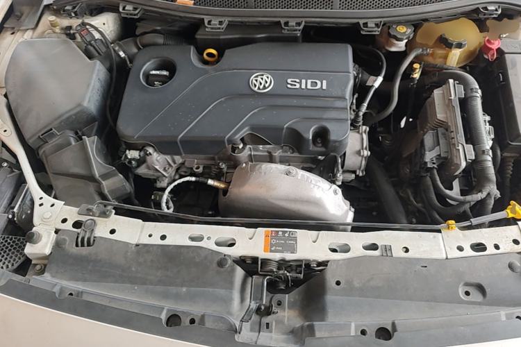 Used Buick Verano 2015 Sedan 15S Automatic Leading Model Engine Bay