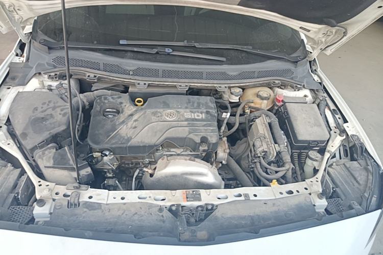 Used Buick Verano 2015 Sedan 15S Automatic Leading Model Engine Bay