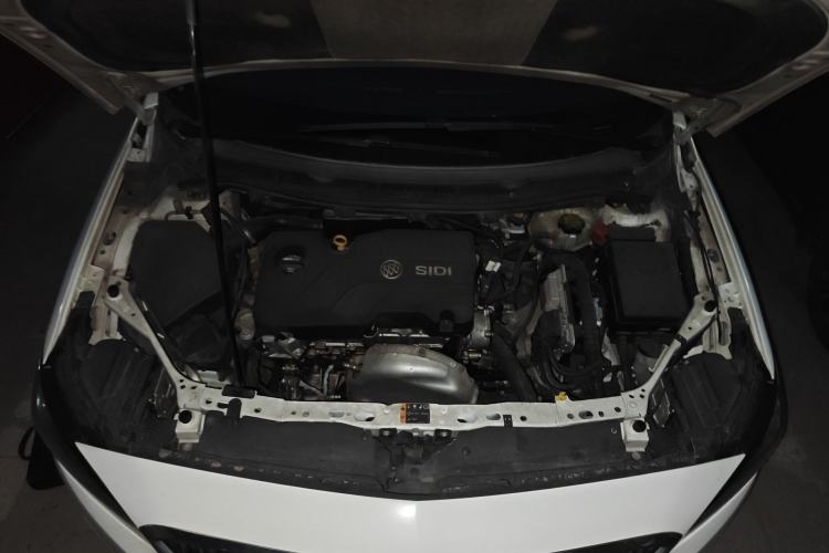 Used Buick Verano 2015 Sedan 15S Automatic Leading Model Engine Bay
