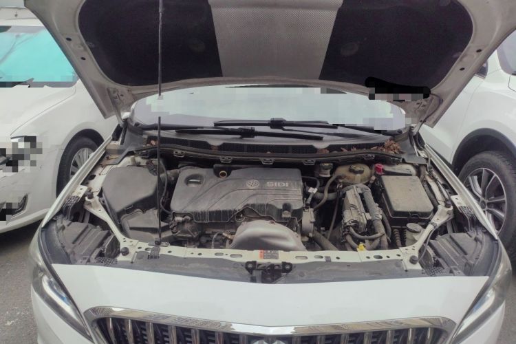 Used Buick Verano 2015 Sedan 15S Automatic Leading Model Engine Bay