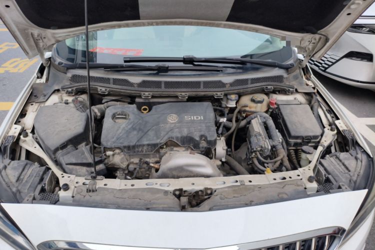 Used Buick Verano 2015 Sedan 15S Automatic Leading Model Engine Bay