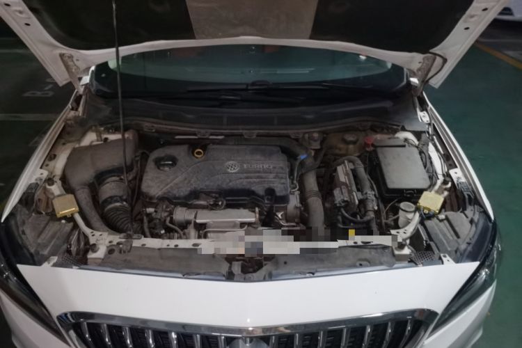 Used Buick Verano 2015 Sedan 20T Dual-Clutch Leading Model Engine Bay